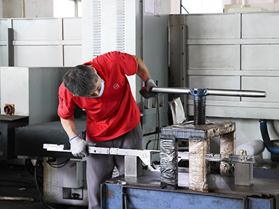 樂麒騰生產(chǎn)車間