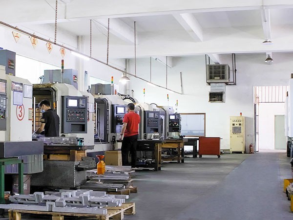 樂麒騰-企業(yè)生產(chǎn)車間