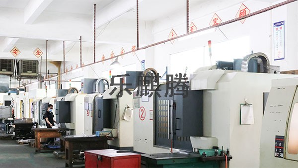 東莞電腦鑼加工廠的您應當去車間學些什么？