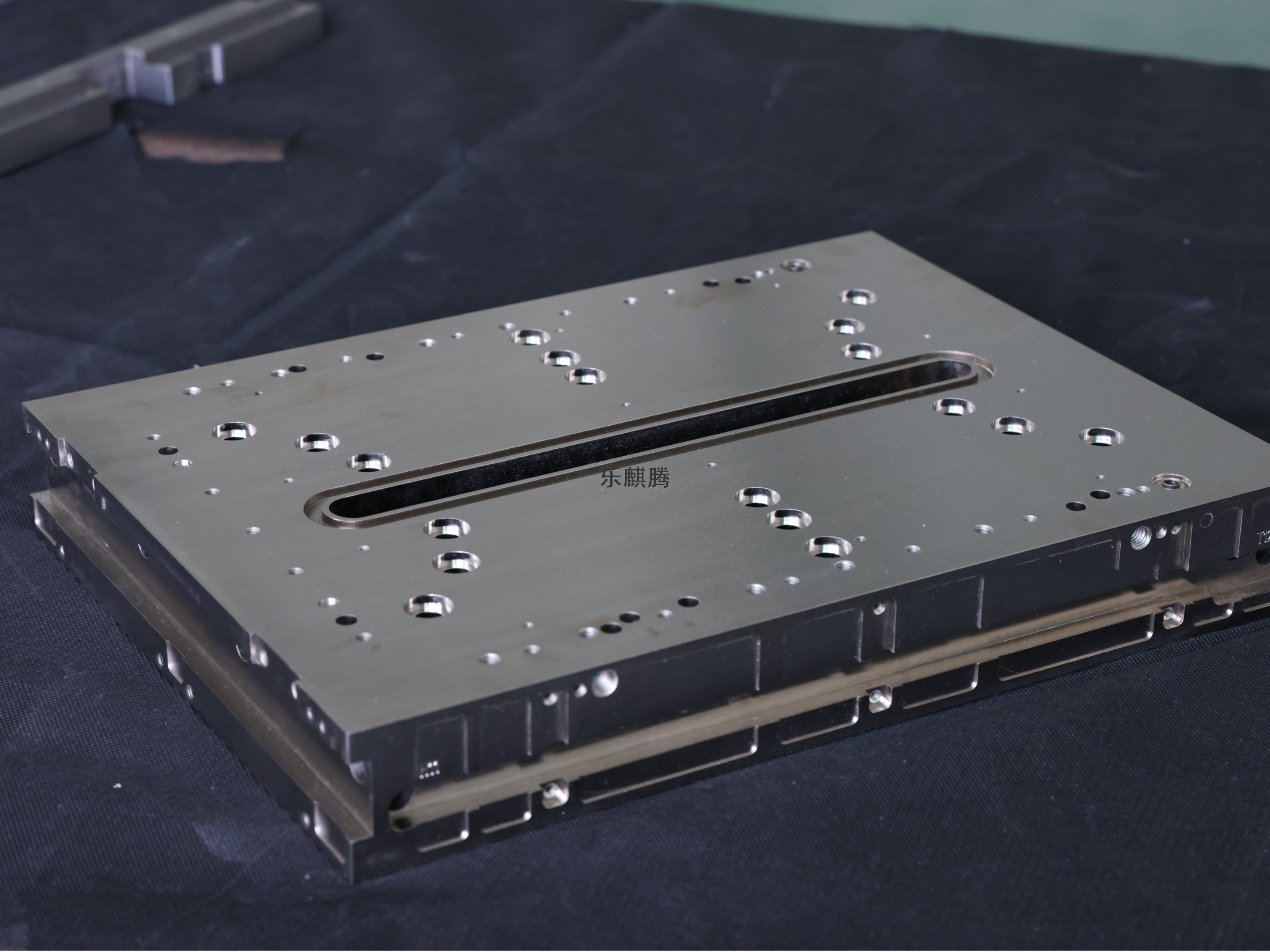 五金模具備料加工