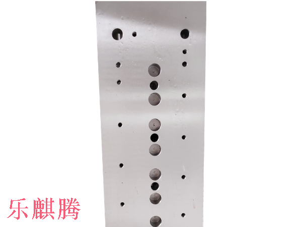 東莞模具加工廠