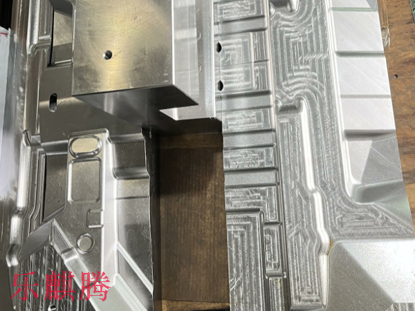 汽車(chē)鋁合金鑄件模鑄造CNC加工，按圖定制